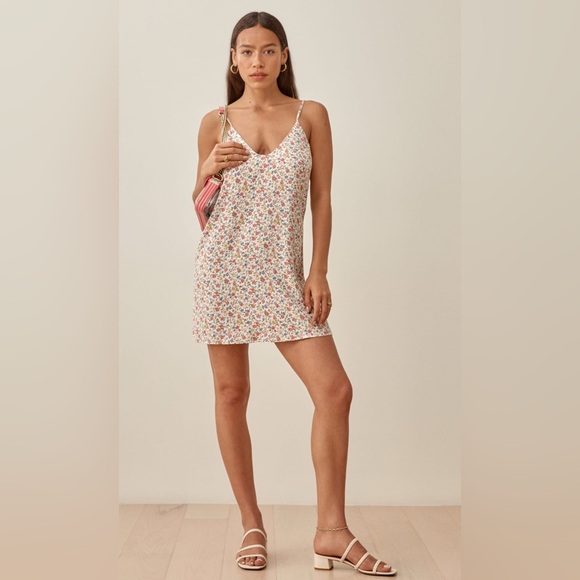 Reformation Dresses & Skirts - Reformation Spaghetti Strap Ronan Ventura Dress, Size 4